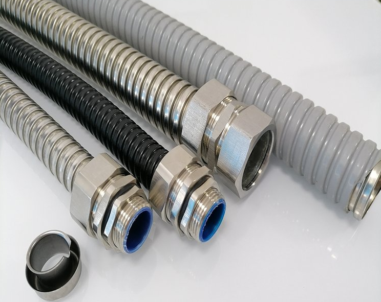 包塑金属软管：高性能电线保护管的广泛应用与特性